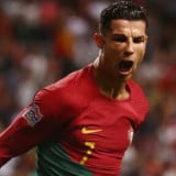 Ronaldo Respons Pengakuan Mengejutkan Eks Barcelona yang Bohong soal Messi