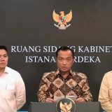 Prabowo Pastikan MBG Tetap Jalan Meski Bos BGN Dicopot, Mensesneg: Tidak Boleh Terganggu