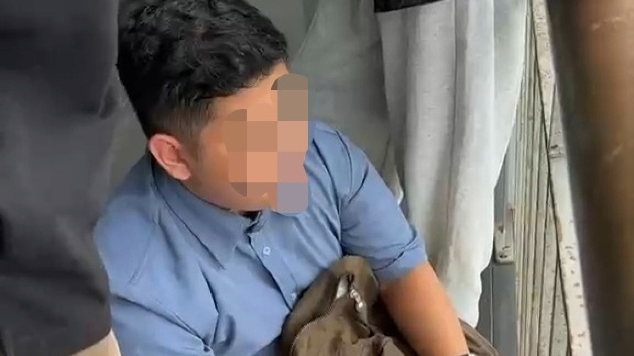Fakta Mengejutkan Soal Kasus Asusila Sesama Jenis di PNJ, Pihak Kampus Ungkap Identitas Pelaku
            - galeri foto