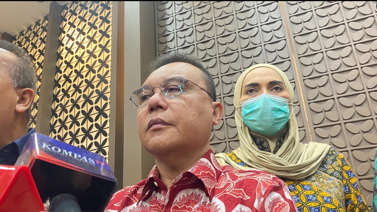 Kantor BGN Digeledah Usai Dadan Dicopot, Dasco: Kita Serahkan ke Aparat
            - galeri foto