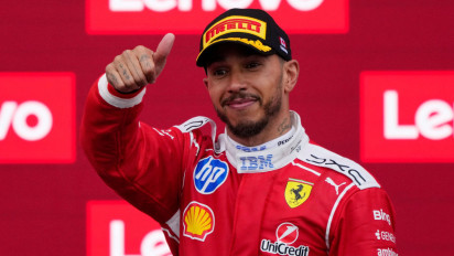 Catat Hasil Terbaiknya di Ferrari dengan Finis P2 saat F1 GP Kanada, Lewis Hamilton Malah Puji Pengganti Riccardo Adami