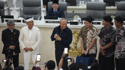 KDM Sampai Jual Sapi, Persib Bandung Terima Kadedeuh Rp1 Miliar