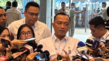 Beredar Kabar Eks Bos BGN Dadan Hindayana Dijemput Kejagung, Istana Minta Publik Tunggu Langkah Aparat Hukum