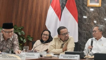 Sambut Bos Baru BGN, Menko Pangan Zulhas: Mereka adalah Orang yang Tepat