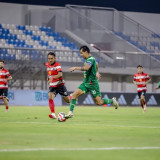 Resmi Berpaling ke Liga Thailand Bersama Asnawi Mangkualam, Eks Kapten Persebaya Berpeluang Jadi Lawan Persib Bandung