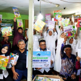 Ribuan Buku Disalurkan ke Sekolah Pedalaman, Jembatani Mimpi Anak-Anak Lewat Penguatan Literasi
