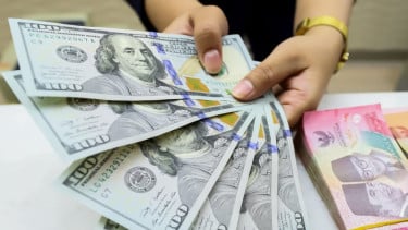Rupiah Jatuh Lagi hingga Tembus Rp18.188 per Dolar AS Sore Ini, Apa Penyebabnya?
