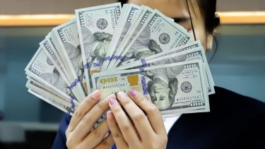 Dolar AS Kembali Jadi Raja, Yen Tertekan Dekati 160 dan Harga Minyak Melesat
