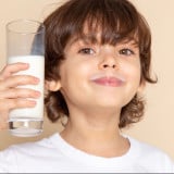 Anak Sudah Lewat Balita, Masih Perlu Minum Susu? Ini Penjelasan Dokter