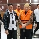 KPK Resmi Tahan Dua Tersangka Dari Klaster Swasta di Korupsi Kuota Haji