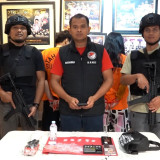 Polda Metro Gagalkan Pasutri Hendak Edarkan Narkoba di Kota Bekasi, Lima Bungkus Sabu Disita