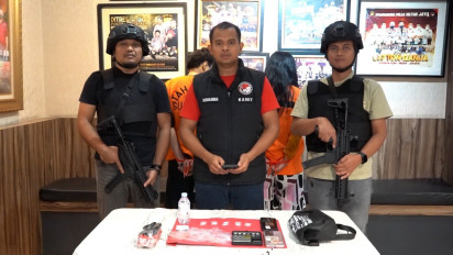Polda Metro Gagalkan Pasutri Hendak Edarkan Narkoba di Kota Bekasi, Lima Bungkus Sabu Disita