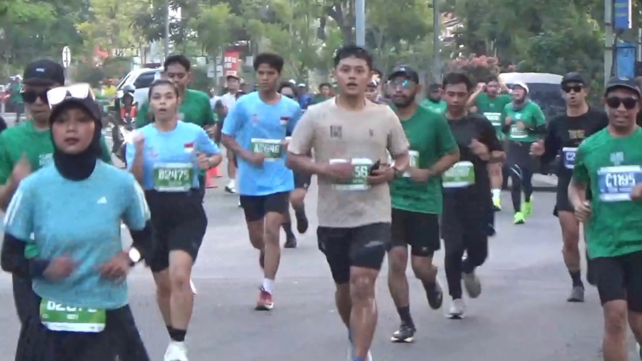 Ribuan Pelari Ramaikan Suroboyo 10K 2026, Surabaya Kian Siap Jadi Destinasi Sport Tourism
            - galeri foto