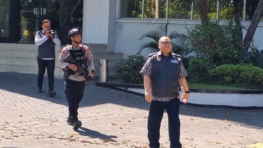 Usut Dugaan Korupsi Proyek PG Assembagoes Milik PTPN XI Rp645 M, Penyidik Kortastipidkor Polri Geledah PT Barata Gresik