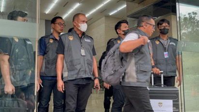 Geledah Gedung di Jaktim Terkait Kasus Korupsi Pabrik Gula, Kortas Tipidkor Polri Sita Barang Bukti Dokumen