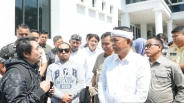 Orangtua Murid Keluhkan SPMB, Dedi Mulyadi Temukan Kelalaian Fatal Dinas Teknis