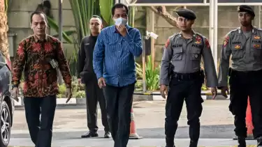 Lensa Berbicara: Bupati Muara Enim Tiba di KPK Usai Terjaring OTT