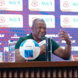 Dipaksa Parkir Bus oleh Timnas Indonesia, Pelatih Mozambik Akui Perubahan Skema di Tengah Pertandingan