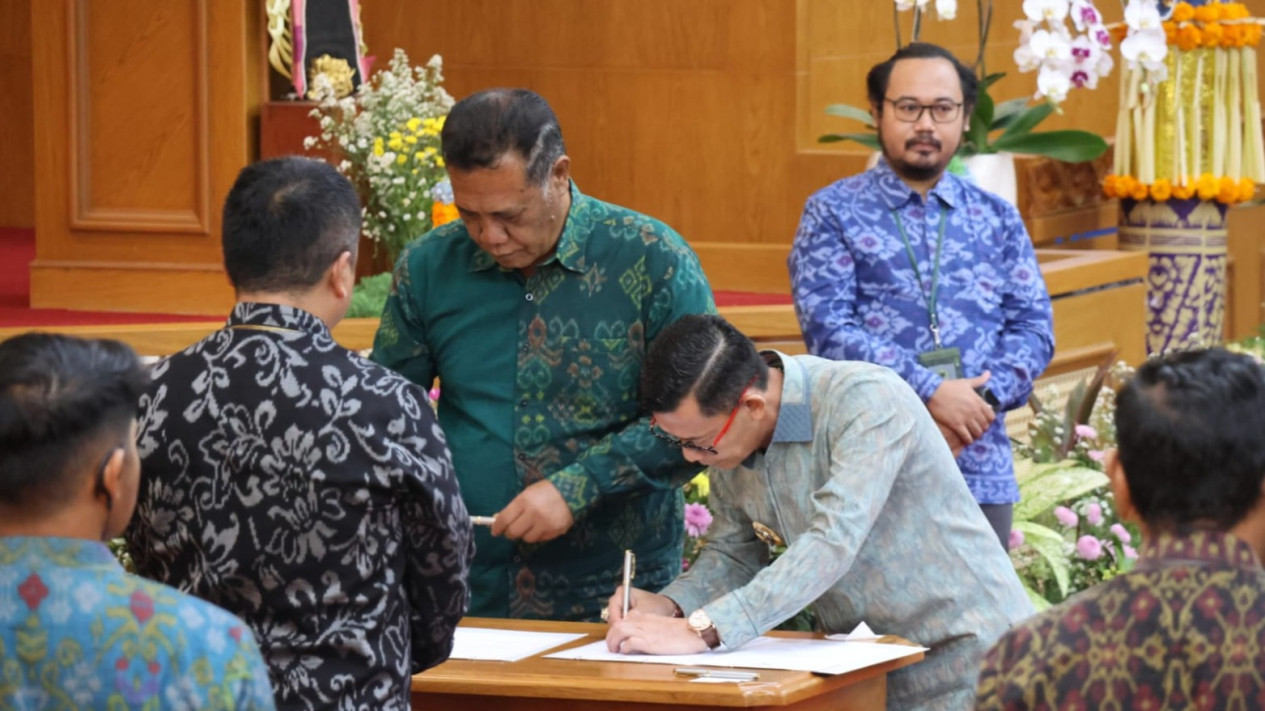 Pertahankan WTP 11 Tahun, DPRD Klungkung Perketat Pengawasan APBD
            - galeri foto