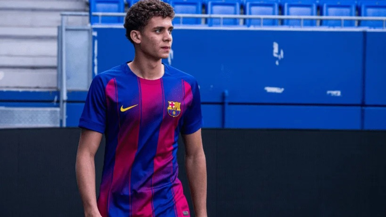 Hamza Abdelkarim Diamankan Barcelona seharga Rp31,1 Miliar
            - galeri foto