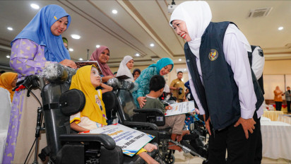 Gubernur Khofifah Salurkan Bantuan Rp2,27 Miliar di Kota Probolinggo, Perkuat Kemandirian Percepat Pengentasan Kemiskinan
