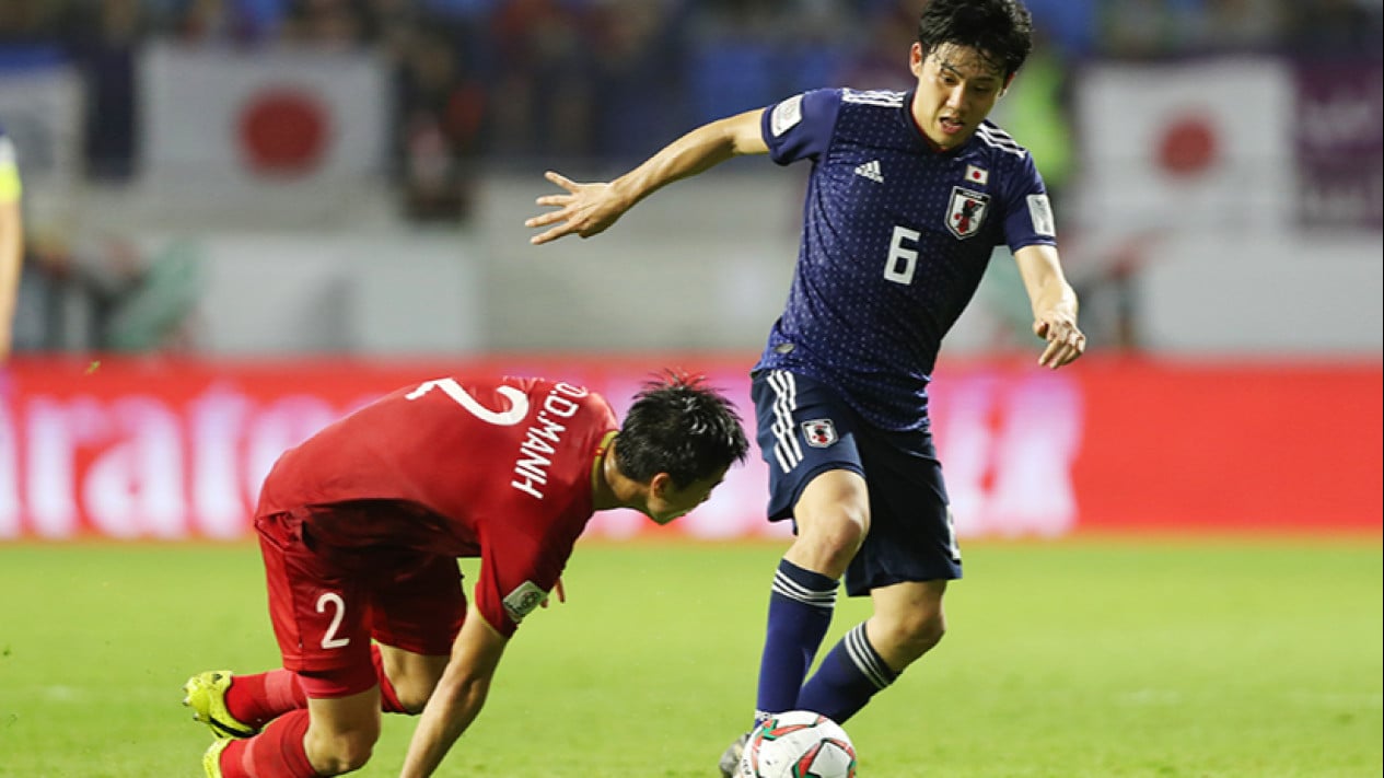 Absen di Piala Dunia 2026, Bintang Liverpool yang 3 Kali Bikin Timnas Indonesia Tersungkur Ini Putuskan Pensiun Bela Negaranya
            - galeri foto