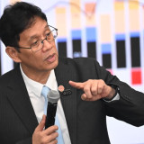 Pengamat Ekonomi Sebut Sentimen Positif dari Istana Dorong Penguatan IHSG dan Rupiah di Akhir Pekan