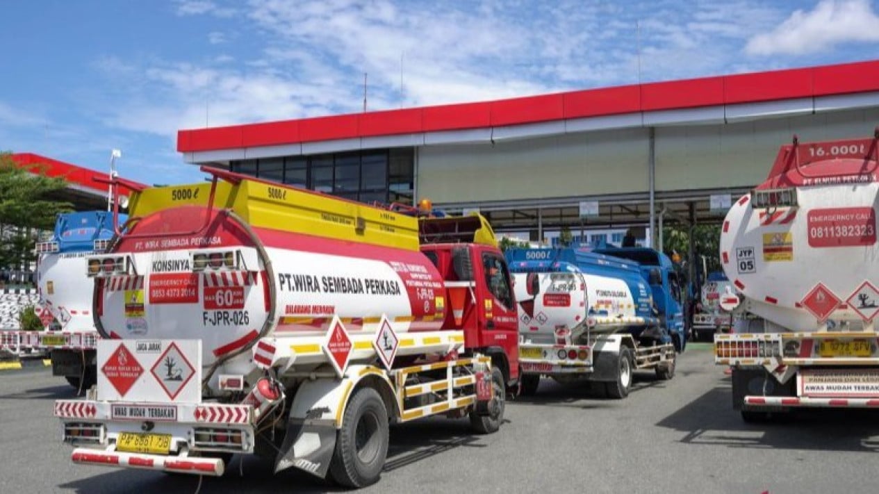 Pertamina Pastikan Pasokan Pertalite Aman dan Distribusi Lancar di Seluruh Indonesia
            - galeri foto