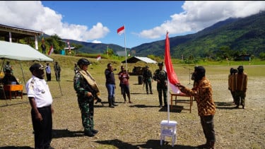 Delapan Anggota OPM Kodap XV/Ngalum Kupel Memilih Jalan Damai, Kiwirok Menorehkan Harapan Baru bagi Papua
