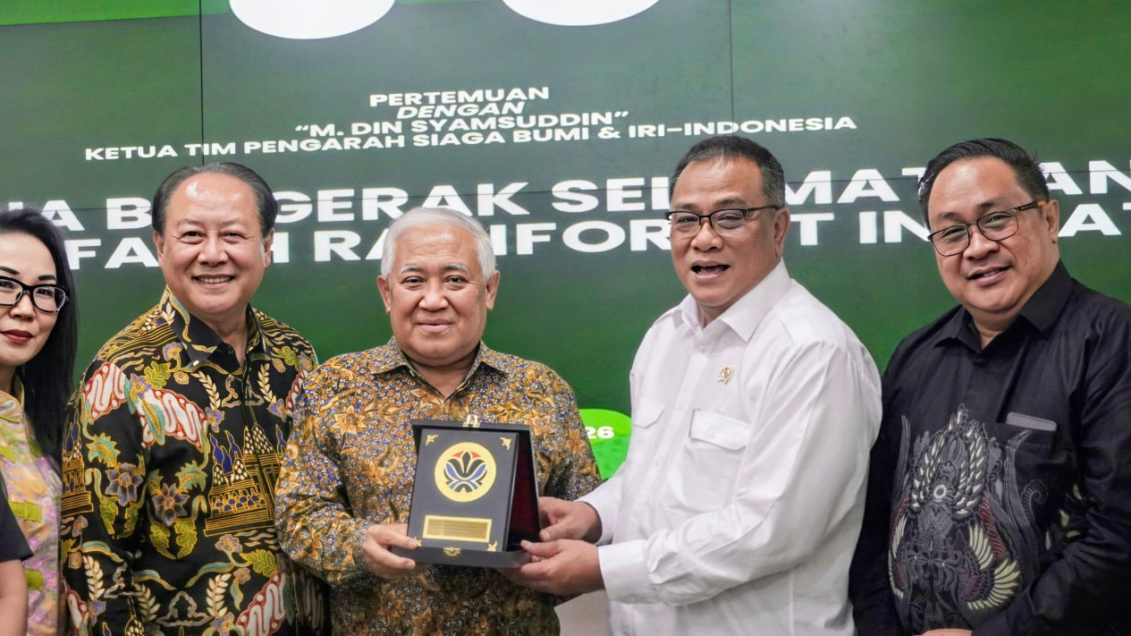 Lawan Krisis Ekologis, Kementerian LH Gandeng Siaga Bumi Siapkan Program "Pertaubatan Nasional"
            - galeri foto