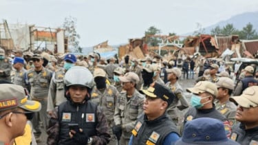 Lanjutkan Program Penataan Dedi Mulyadi, 160 Kios Ilegal di Puncak Pass Ditertibkan
