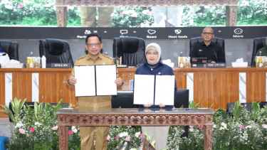 Mendagri Teken SEB dengan Kepala BPS, Minta Pemda Dukung Sensus Ekonomi 2026