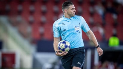Diduga Tunjukan Gestur White Power Sebelum Laga Jerman Vs Curacao, FIFA Buka Suara Kelakuan Wasit Asal Australia 