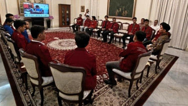 Terima Perwakilan Mahasiswa Demo, Gibran: Saya Senang Mahasiswa Kritis Ikut Mengevaluasi dan Memberikan Saran