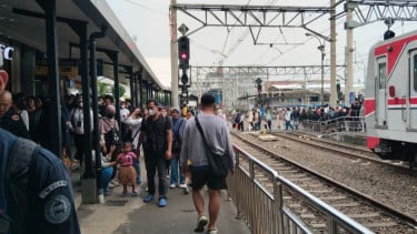 Libur 1 Muharam, Stasiun Bogor Padat Diserbu Wisatawan