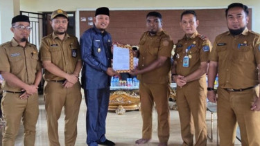 Pasca Digerebek Warga, Jabatan Lurah Poasia dan Talia Resmi Diambil Alih Plt