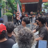 Aksi Unjuk Rasa di Depan Kantor Kemenimipas dan KPK, Desak Soal Transparan Tangani Dugaan Pelanggaran Izin Tinggal