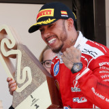 Catat Kemenangan Grand Prix Perdana Bersama Ferrari, Lewis Hamilton: Ini Mimpi yang Tampaknya Mustahil Diwujudkan!
