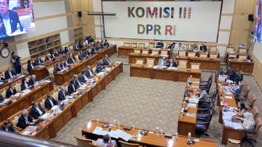 KPK Usul Tambah Anggaran Rp762 Miliar untuk 2027, Sahroni: Saran Saya Ajuin Rp5 Triliun, Pak!