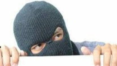Viral! Pria Jadi Korban Pencurian Tas Berisi Barang Berharga Saat BAB di Toilet Mal Mewah Jaksel, Polisi Buru Pelaku