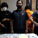Modus Baru Narkoba di Jakarta Timur Terbongkar! Stiker ‘Sedot WC’ Ternyata Jadi Kode Transaksi Sabu dan Tembakau Sintetis