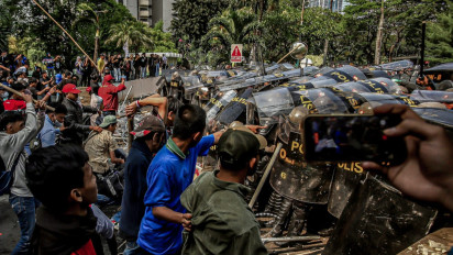 Bertambah! Polisi Amankan 119 Orang Terkait Ricuh saat Proses Eksekusi Pengosongan Hotel Sultan