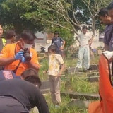 Jasad Bayi Perempuan Ditemukan Membusuk dalam Plastik Hitam di TPU Susukan Ciracas