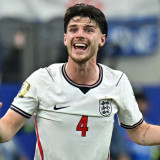 Berjalan Pincang saat Ditarik Keluar, Tuchel Ungkap Kondisi Declan Rice usai Laga Kontra Kroasia di Piala Dunia 2026
