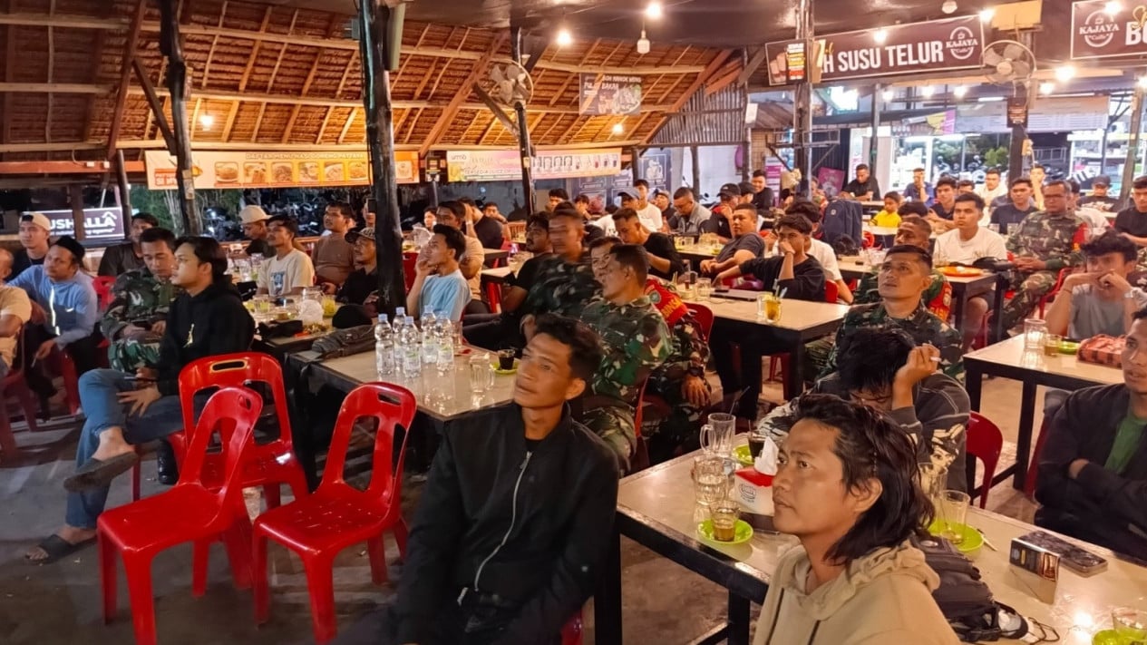 TNI Gelar Nobar Piala Dunia 2026 di 1.500 Titik Lebih, Usung Semangat Kebangsaan dan Kebersamaan
            - galeri foto