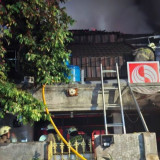 Kebakaran Rumah Bertingkat di Pademangan Jakut: Enam Penghuni Selamat, Kerugian Ditaksir Tembus Rp1 Miliar