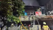 Kebakaran Rumah Bertingkat di Pademangan Jakut: Enam Penghuni Selamat, Kerugian Ditaksir Tembus Rp1 Miliar