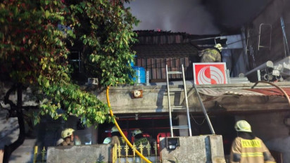 Kebakaran Rumah Bertingkat di Pademangan Jakut: Enam Penghuni Selamat, Kerugian Ditaksir Tembus Rp1 Miliar