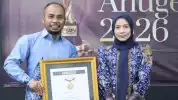 Dinilai Miliki Komitmen Keterbukaan Informasi Publik, Bupati Serang Diganjar Anugerah