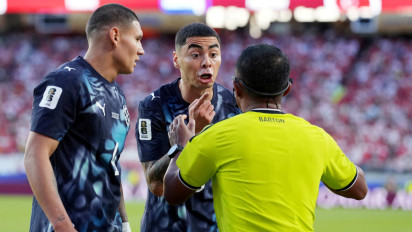Bintang Paraguay jadi Korban Pertama aturan Baru FIFA di Piala Dunia 2026, Miguel Almiron Tertangkap Kamera Lakukan Ini